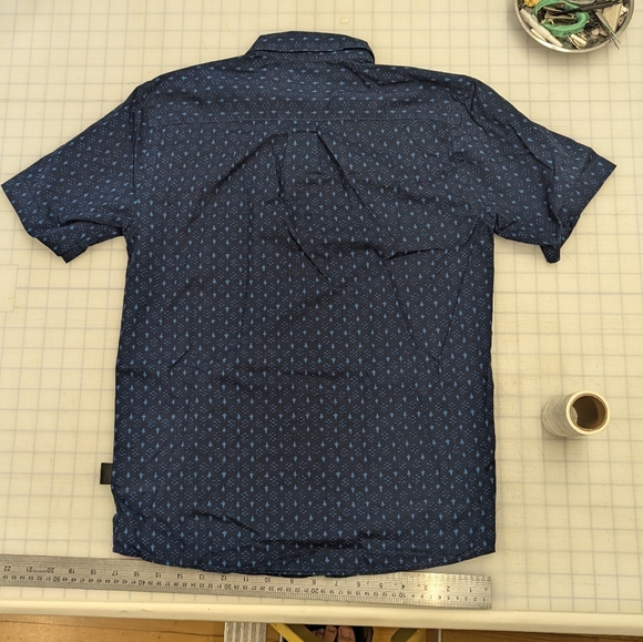 Patagonia XS shirt - Picture 2 of 5